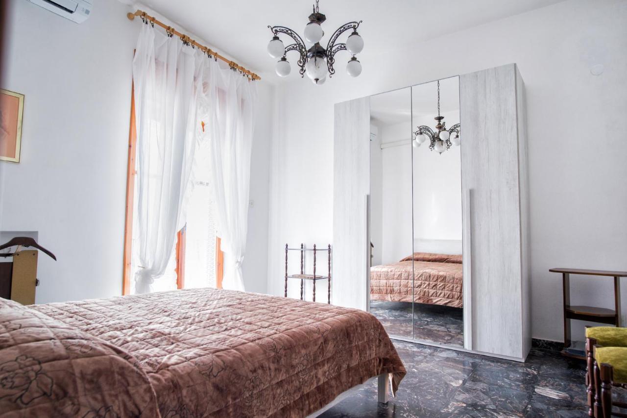 La Casa Gialla Vietri Buitenkant foto
