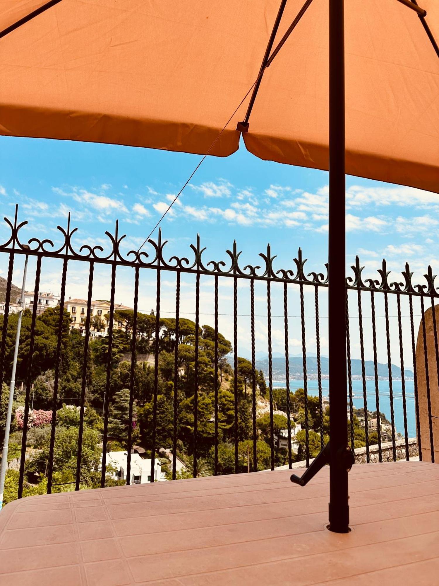 La Casa Gialla Vietri Buitenkant foto